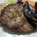 フレスガッセ - ソーセージパテと茄子と大根のソテー