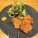 洋食 おがた - 豚足のカリカリ揚げ　ポン酢がけ