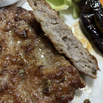 フレスガッセ - ソーセージパテの断面