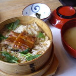 Okazuyaheikubonchou - optio A30で撮影。鰻蒸籠定食。