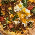 スパイスと創作料理 この一杯のために。 - pizzaタコスmeatのビスマルク