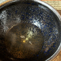 蒼 - そのクリアな味わいが、より研ぎ澄まされた「真鯛のコンソメ」。
                誰もが一気に「峯村ワールド」に引き込まれてしまう悶絶スターターです。