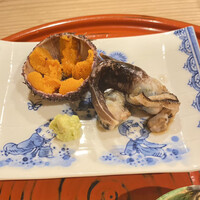 馬車道 大かわ - 厚岸ウニ　とりがい　このウニ本当に美味しかった！