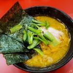 家系総本山 吉村家 - ラーメン並
