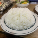 キッチン あずま - ご飯山盛り４００グラム‼️