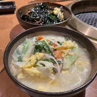 ホルモン焼肉 富や 栄店 - 