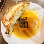 名代ラーメン大吉 - 名入り餃子皿
