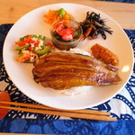 杜ノ遊庭 - あしびなプレート