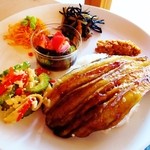 杜ノ遊庭 - あしびなプレート