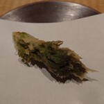 伯雲 - 秋田の天然タラの芽の天ぷら