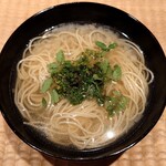 伯雲 - 本日使った魚の出汁のラーメン
