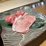 Okamoto - 豚肉と牛肉