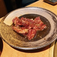 ホルモン焼肉 富や 栄店 - 