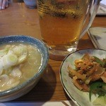 うめづ - もつ煮込み、生ビール、ガツねぎ