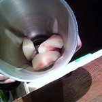 柳小路 まるうめ - 2013.7　ミキサーに生桃を入れてベリーニを作ります