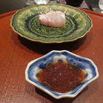 日本料理 晴山 - イサキの炭たたきをポン酢で。