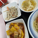 辛酉会食堂 - スープと小鉢たち