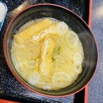 大衆食堂 きぬ川 - 味噌汁♫