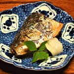 農家レストラン 愚為庵 - 地魚（サバ）の水煮、酢蕪菊花切り