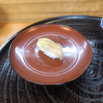 分福寿司 - ウマズラハギ　中に肝を忍ばせて