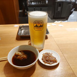 天麩羅処ひらお - ビール、天つゆ、イカの塩辛