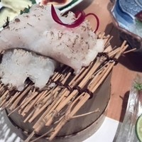 本等鮨 海馬 本店 - 鱧の炙り。