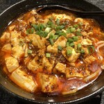 四川料理 福来 - 超激辛！麻婆豆腐ラーメンはやみつきになります。