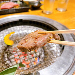 焼肉トラジ - 厚切りタン塩