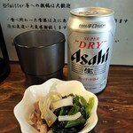 麺処 真名呼 - 真名呼　缶ビール・突出し