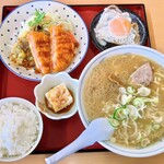 Omo Ri Ramen - ラーメン定食　1000円
