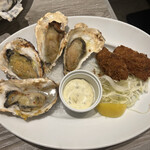 8TH SEA OYSTER Bar - 