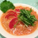 中国料理 大成閣 - トマト冷麺〜！