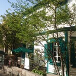 スターバックス・コーヒー - お店の北側より撮影️