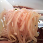 濃厚魚介らぅ麺 純 - 細麺ですね。