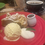 GRANNY SMITH APPLE PIE & COFFEE - 