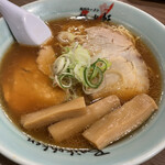 梅光軒 - 醤油ラーメン