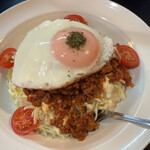 沖縄料理 琉球 - タコライス