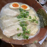 鶏寅 - 濃厚白湯スープ特選ラーメン