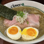 らあめん クローバー - 煮玉子ニボらあめん