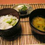 花仙庵 仙仁温泉 岩の湯 - 2013年７月：枝豆ご飯とみそ汁