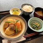 Waraku - 角煮じゃが定食