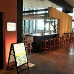 Mole TAQUERIA Y BAR - 店頭