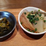 Uraginza Kurabu - 小鉢と高菜