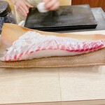 蕎麦割烹  倉田 - 宇和島産 本日〆鯛