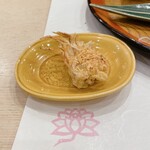 蕎麦割烹  倉田 - 車海老鬼殻揚げ　エビ塩