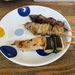 ささのや - レバー、シロ、ネギマ各¥80(ﾟдﾟ)安ー