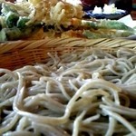 細くて綺麗なICHIのそば復活