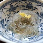 食堂さくら屋 - 季節限定・水揚げがあった時だけの生シラス