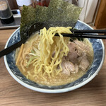 Ramen Shoujiki Mon - 麺リフト