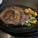 PUB LOUNGE EMERALD - 